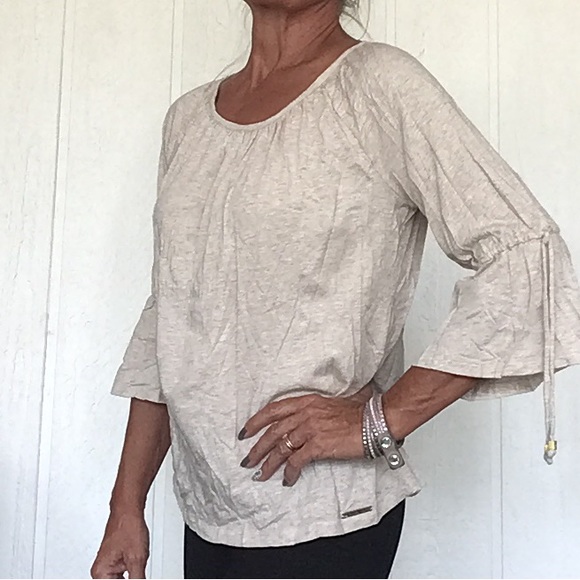 MICHAEL KORS KHAKI FLARE SLEEVE TOP MEDIUM - Picture 4 of 14